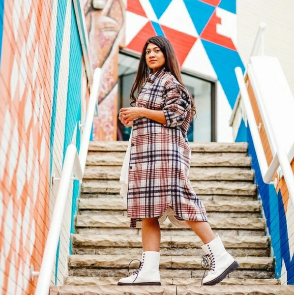 Zara Plaid Shacket bloggers favorite - Picture 3 of 8